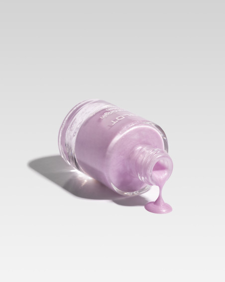 048