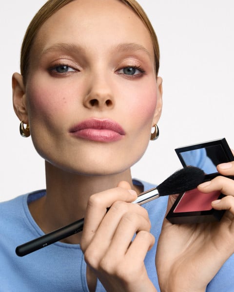 Róże do policzków Freedom System Radiant Skin – dopasuj idealny ton i odcień do typu urody